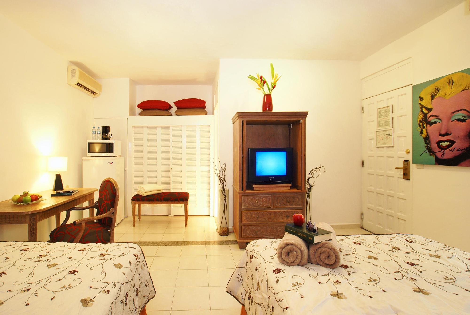 Santa Maria Hotel Cancun